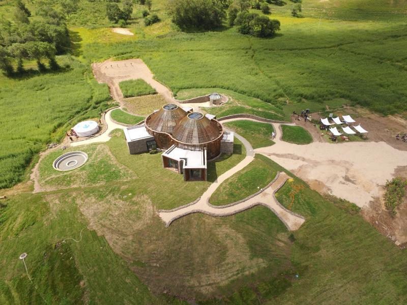Yurt-inspired building wins major design award(1/7)